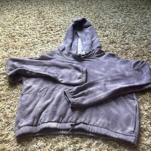 Athleta girl incredibly soft crapped hoodie with pockets